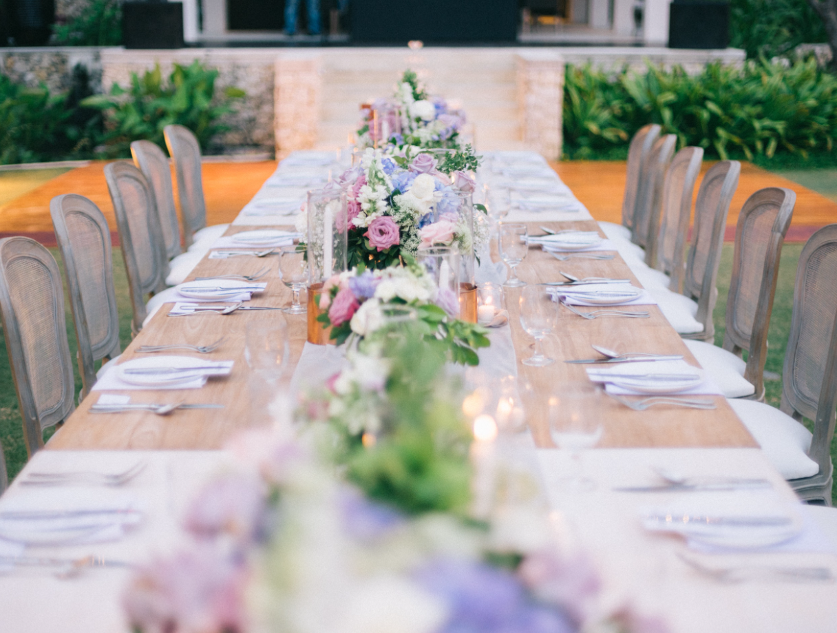 Wedding Dinner Long-Table Candlelight Floral Arrangement